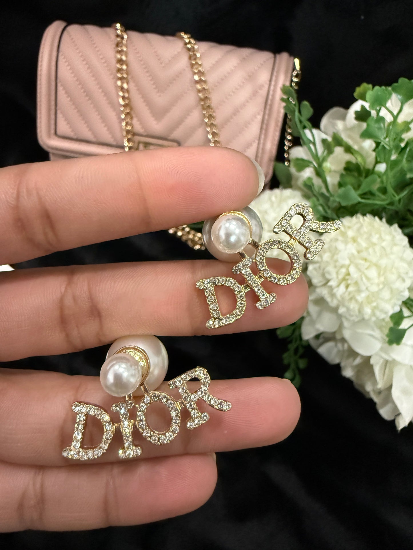 D!0r pearl diamond earring with gift bag and box