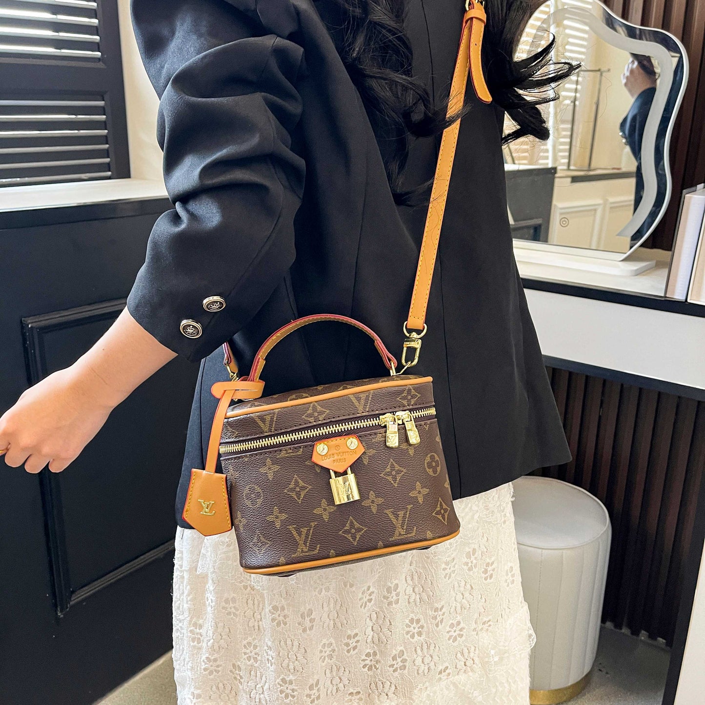 L--インスパイアされたカードホルダーウォレット:シック & 機能的!