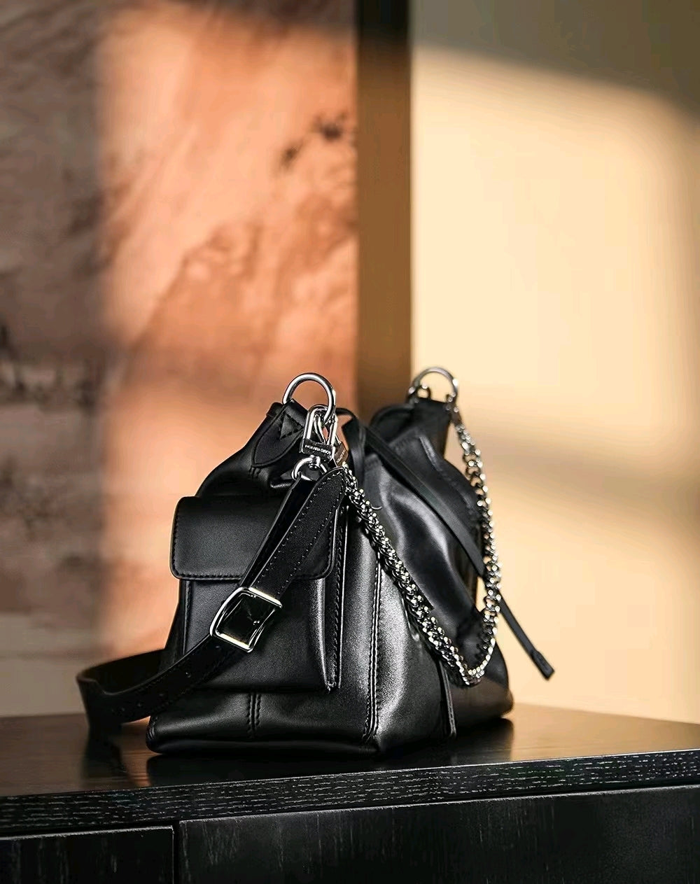 Luxury Soft Leather Signature Shoulder Tote Bag