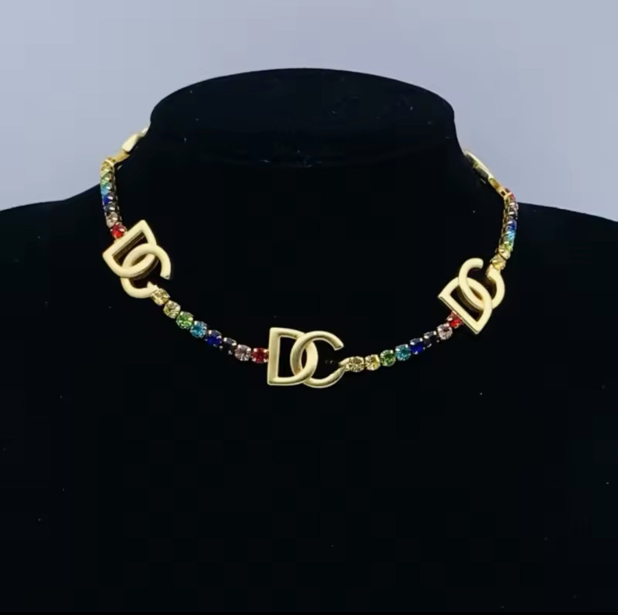 Designer modehalsband