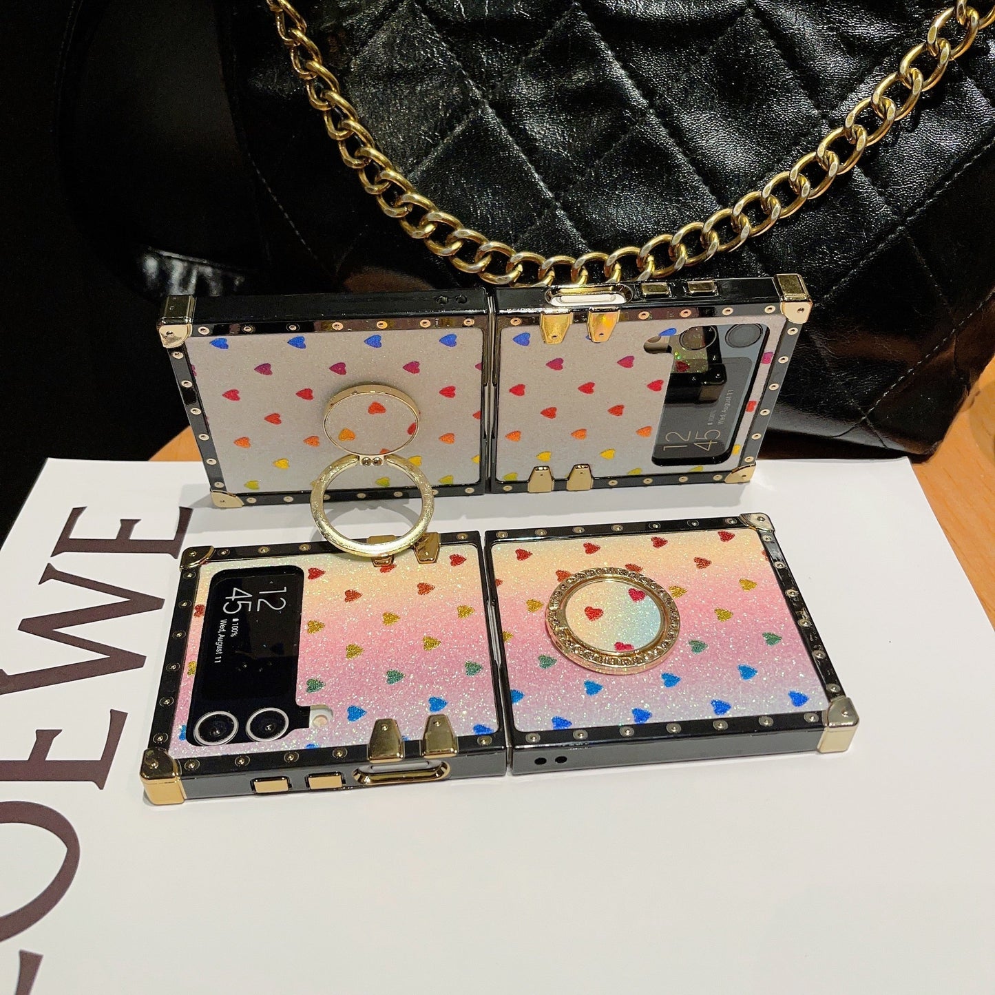 Kwadratowe etui do Samsunga Galaxy Z Flip6/5/4/3 5G „Devotion Ring”