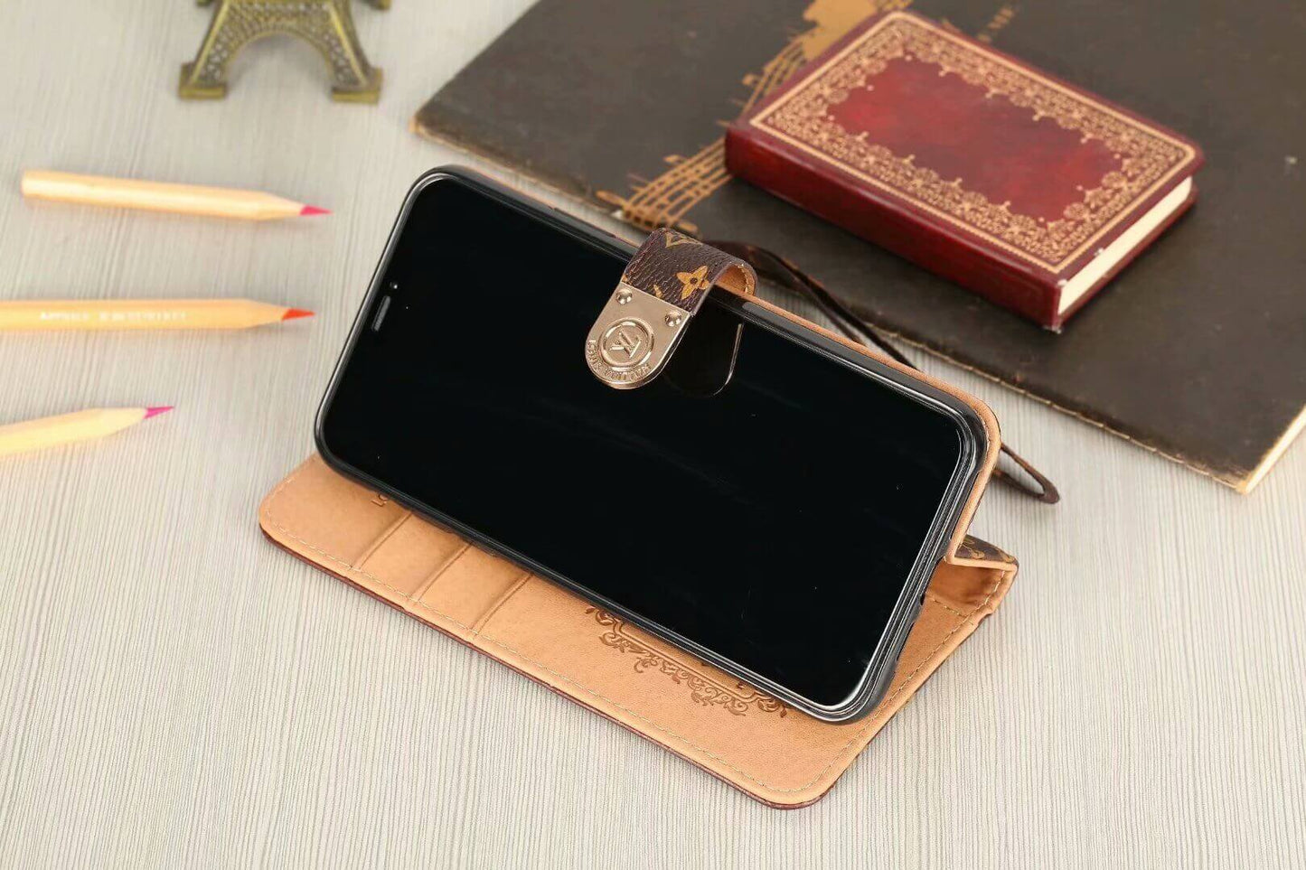 Lou Monogram Wallet Case for iPhone – Black Checkerboard