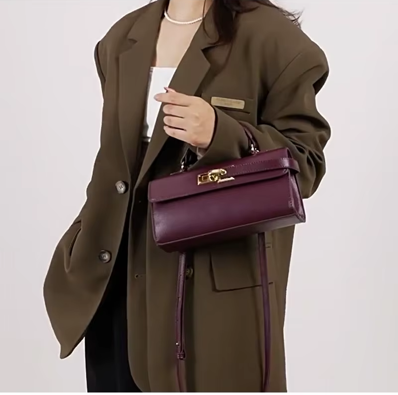Luxury Brand Lock Design Tote Bag For Women High-end Large Capacity Handbag Fashion Crossbody Bags Exquisite Shoulder Handbag  A123