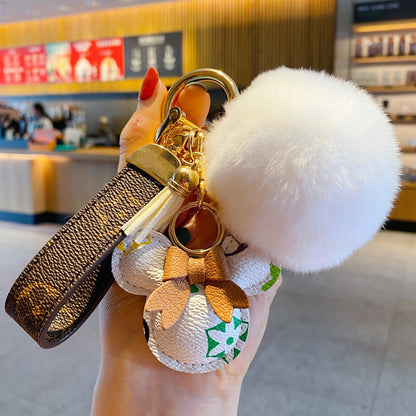 高級ミッキーキーホルダー - フェイクレザー & ハンドバッグや車に使えるファーポンポンチャーム