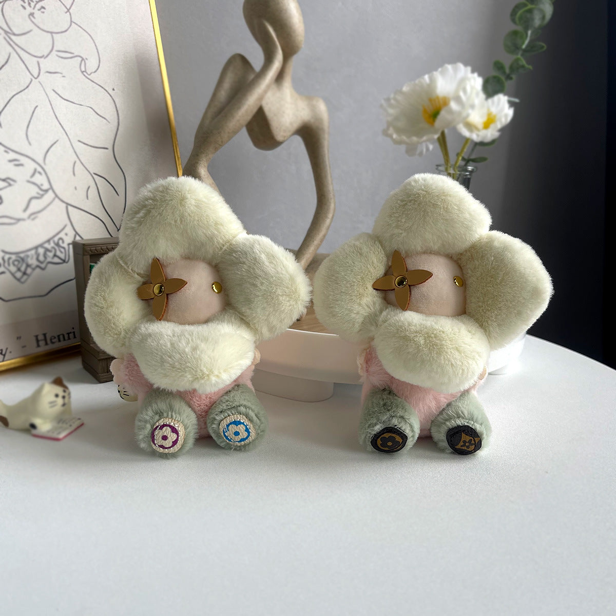 かわいいひまわりのぬいぐるみキーホルダー - ヴィヴィアンドールバッグチャーム（女性用、車用） & バックパックの装飾