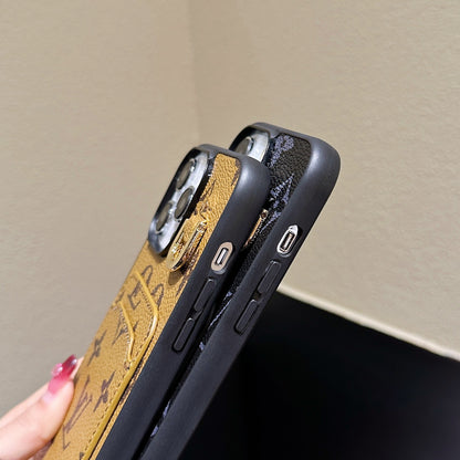 Custodia per iPhone in pelle con portacarte Lou