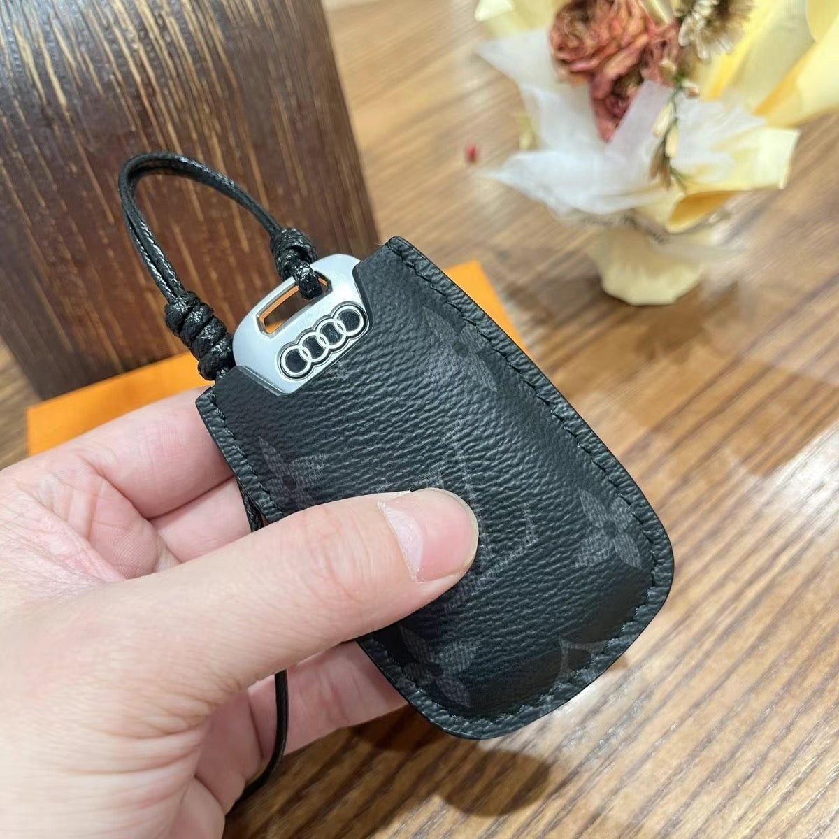 Luksusowa skórzana obudowa inteligentnego kluczyka – zaprojektowana do Audi, BMW, Benz & VW 🚗✨