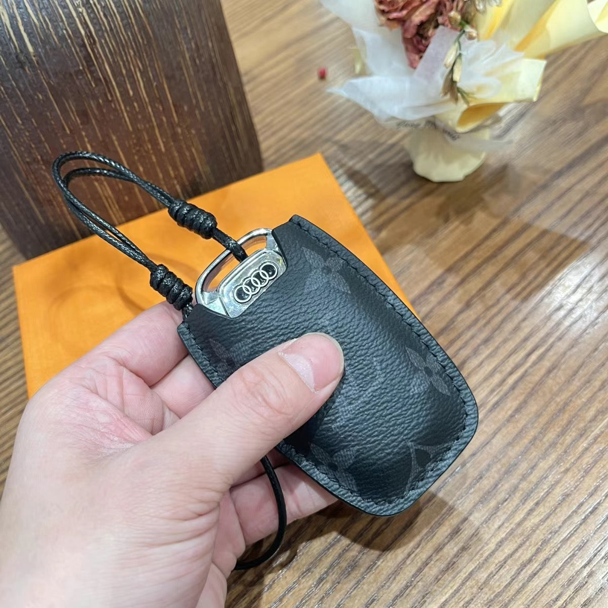 Luksusowa skórzana obudowa inteligentnego kluczyka – zaprojektowana do Audi, BMW, Benz & VW 🚗✨