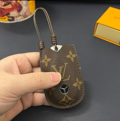 Luksusowa skórzana obudowa inteligentnego kluczyka – zaprojektowana do Audi, BMW, Benz & VW 🚗✨