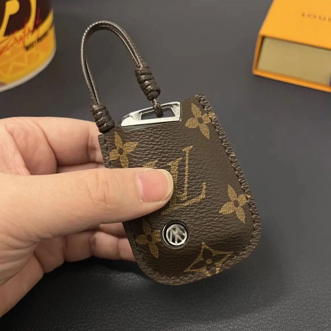 Luksusowa skórzana obudowa inteligentnego kluczyka – zaprojektowana do Audi, BMW, Benz & VW 🚗✨