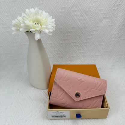 L-Luxurious divatos pénztárca – kifinomult és funkcionális