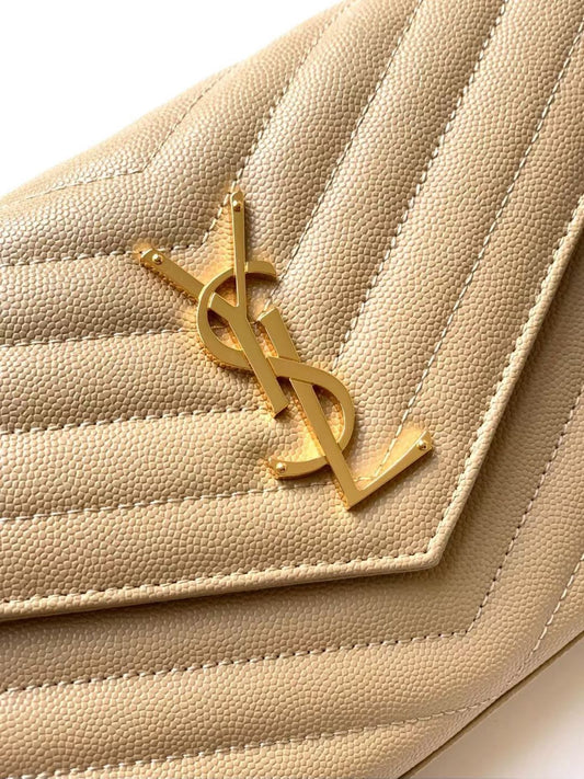 YL- Borítékláncos pénztárca báránybőrből