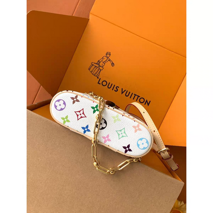 Vintage-Inspired Box -käsilaukku – Elegant Monogram Tote Box