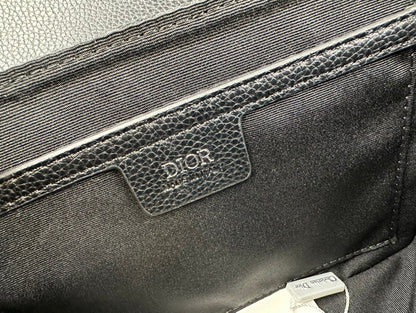 Klasszikus steppelt láncos válltáska