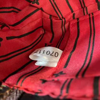 Vintage zárláncos válltáska – klasszikus monogramos kivitel