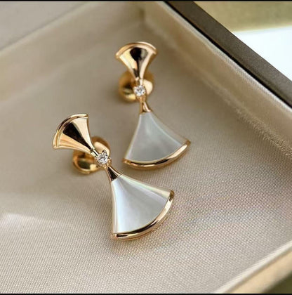 Exclusive WhatsApp Shopping Collection