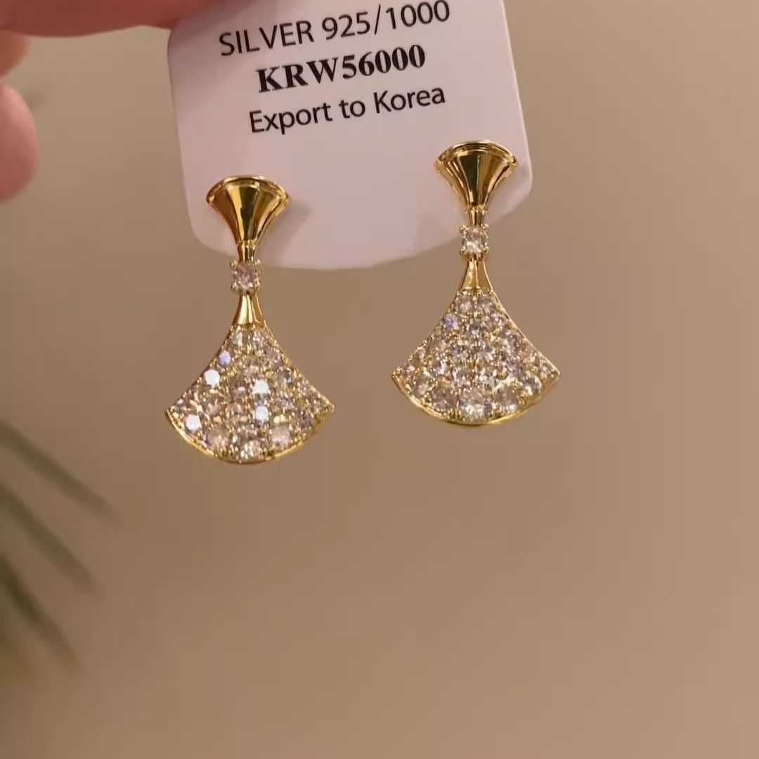 Exclusive WhatsApp Shopping Collection