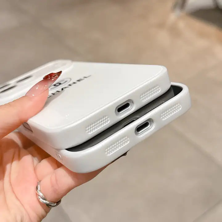 Classic Minimalist Luxe iPhone Case – White Gloss Edition