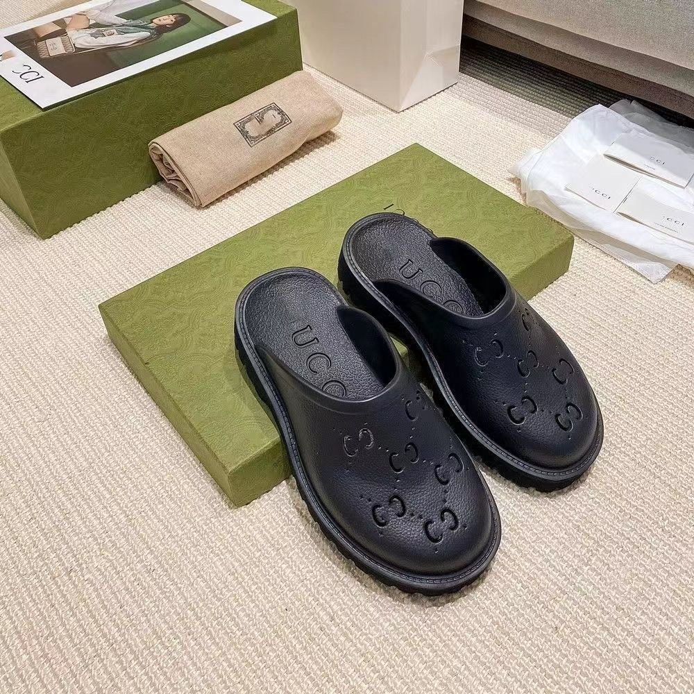 Luxury Black GG Embossed Leather Slip-On Slides – Men’s & Women’s Comfort Footwear