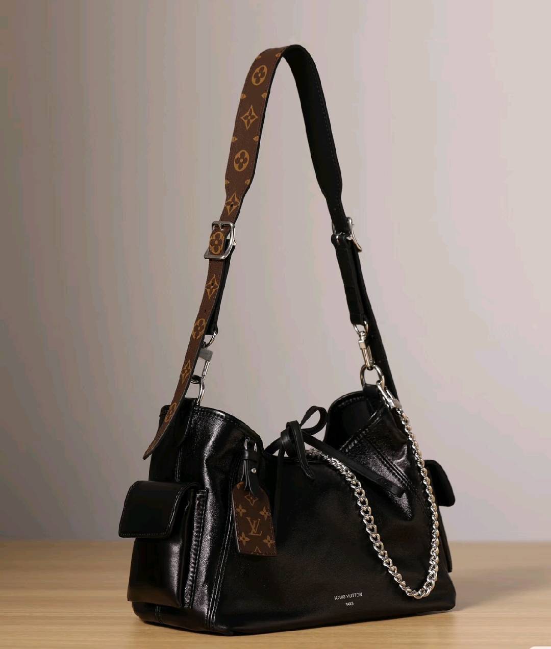 Luxury Soft Leather Signature Shoulder Tote Bag