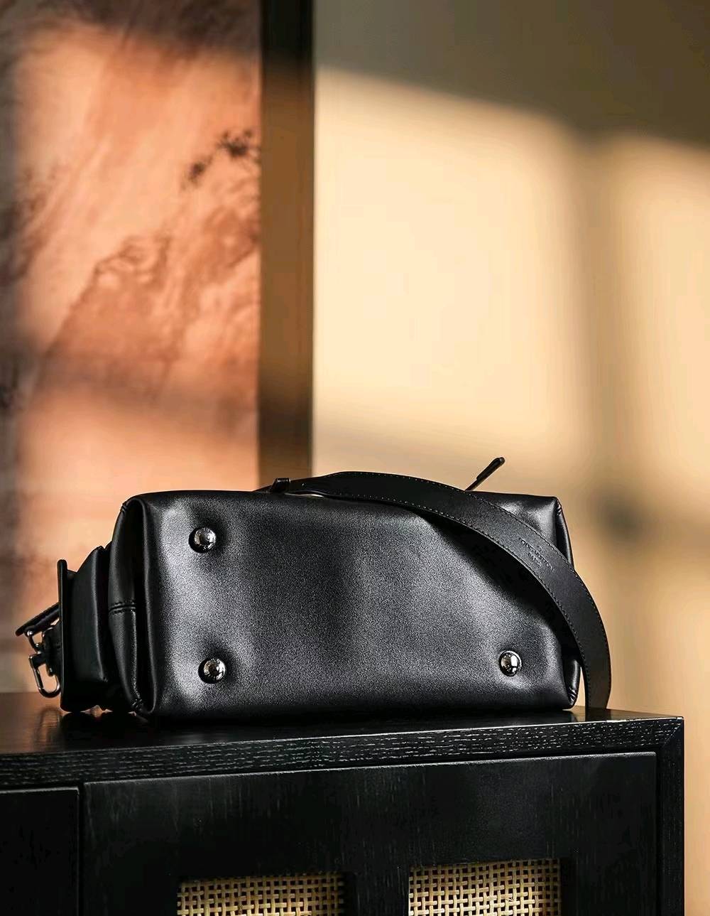 Luxury Soft Leather Signature Shoulder Tote Bag