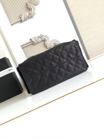 CC 25 Small Handbag Grained Calfskin & Gold-Tone Metal Bag