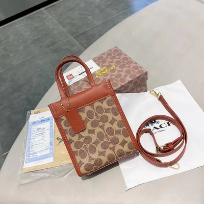 エレガントなレザーハンドバッグ：軽い贅沢のタッチ