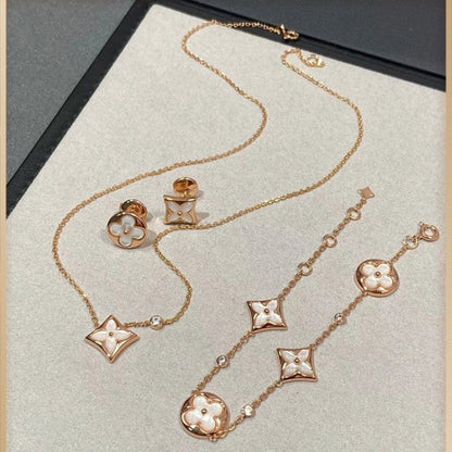 Luxury Crystal Armband - Tidlös skönhet på din handledstillbehör