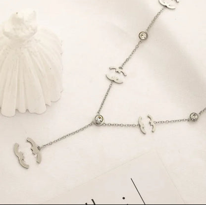 Designer Brand letter CC Necklace Elegant
