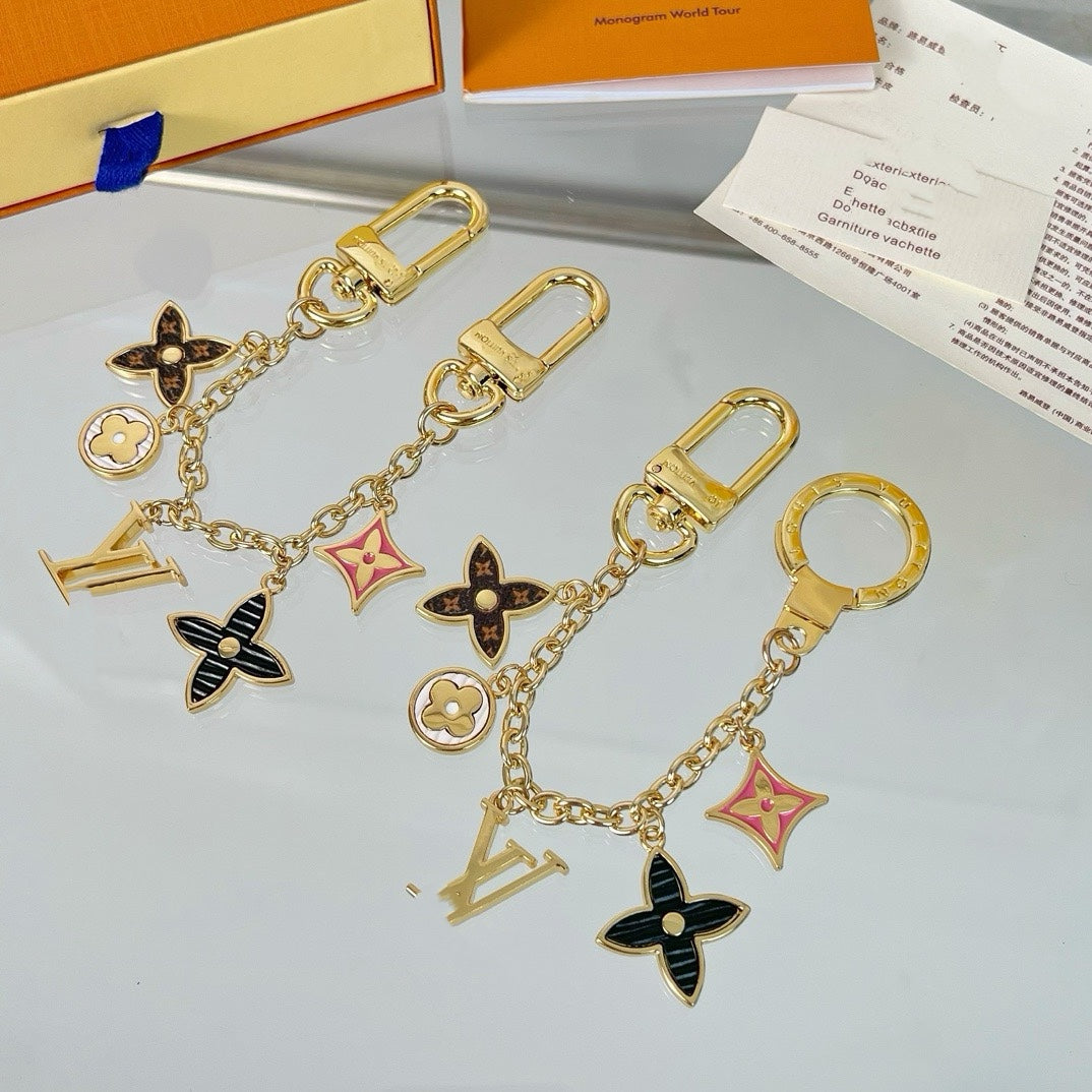 高級キーホルダー