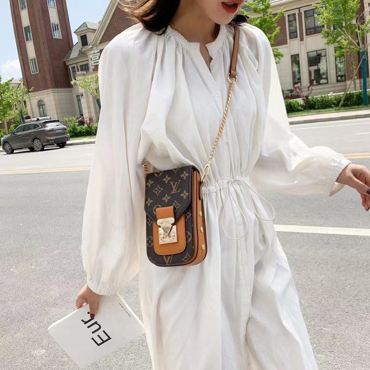 Crossbody nahkainen puhelinlaukku