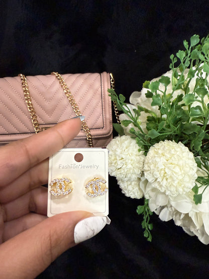 Doppel-C-Ohrringe vergoldet mit Zirkon