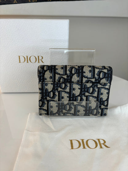 Classic Saddle Bloom Card Wallet