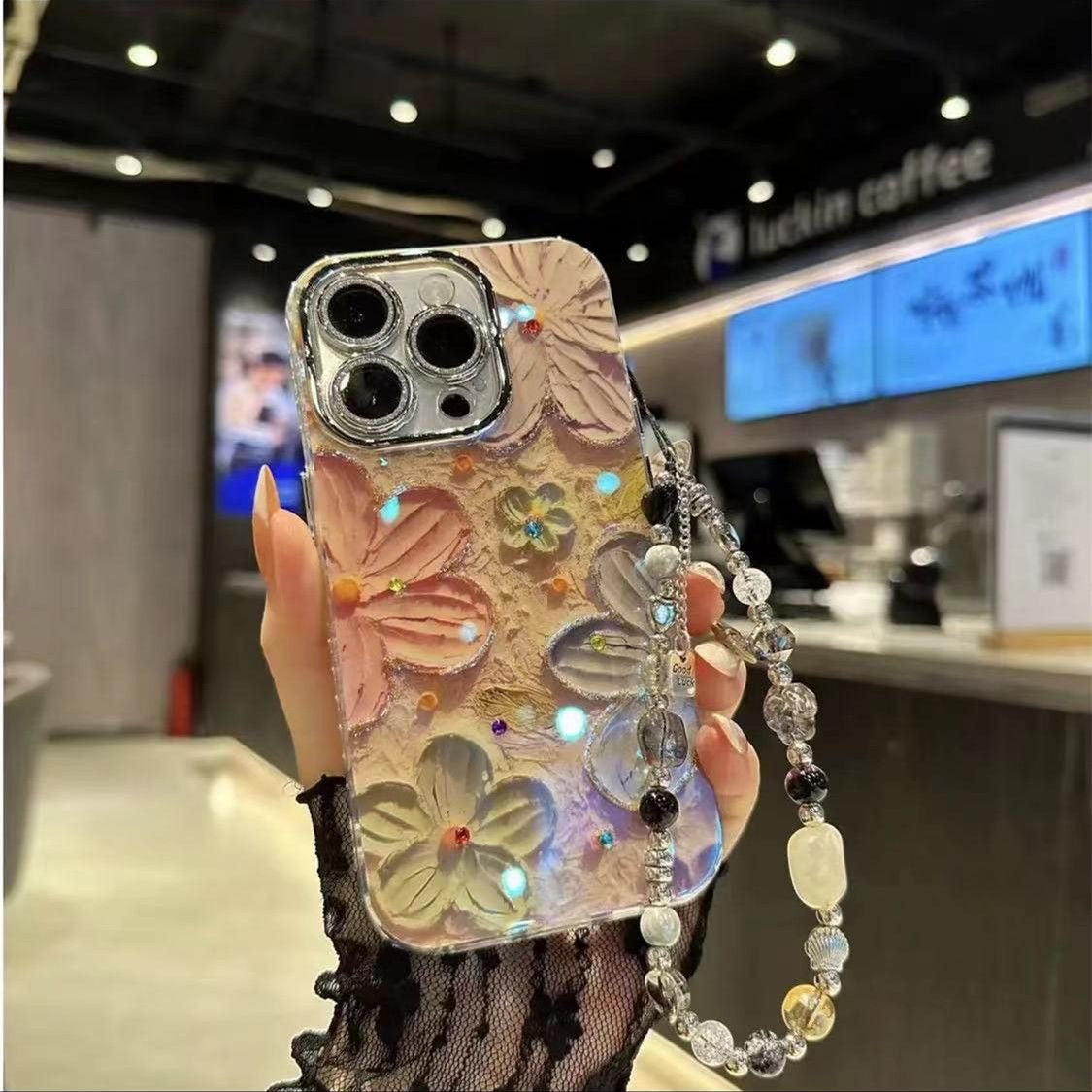 Цветочный чехол для iPhone