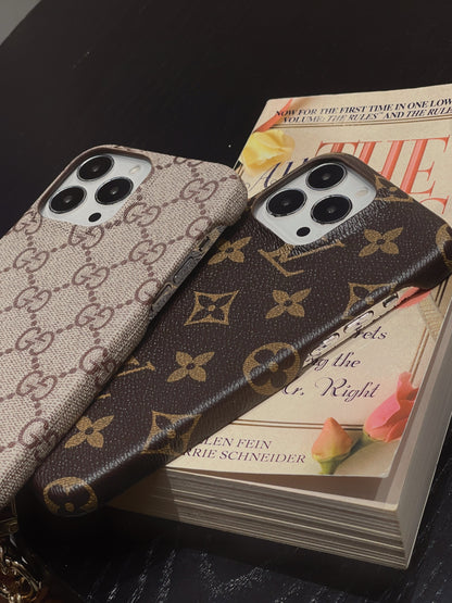 Lou Silk Bristand Case Iphone