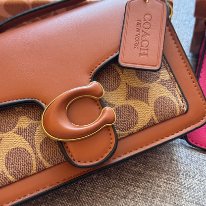 ライトラグジュアリーレザーハンドバッグ