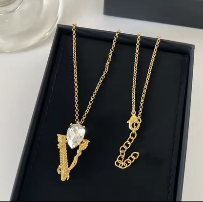 Nytt 18k guldpläterat transparent ädelstenhalsband