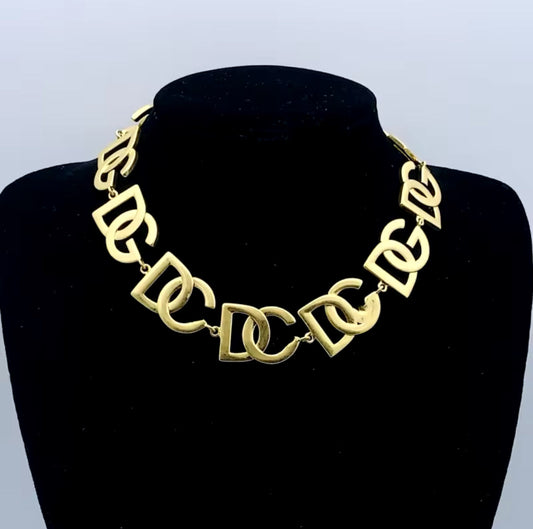 Large DG necklaces
