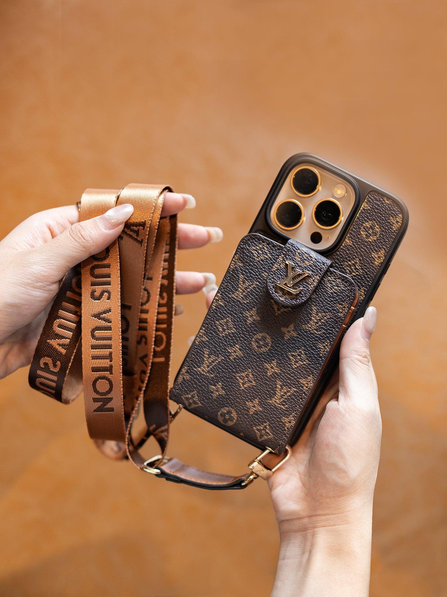 Lou Advanced Leather Phone Case With Card Wallet And Strap