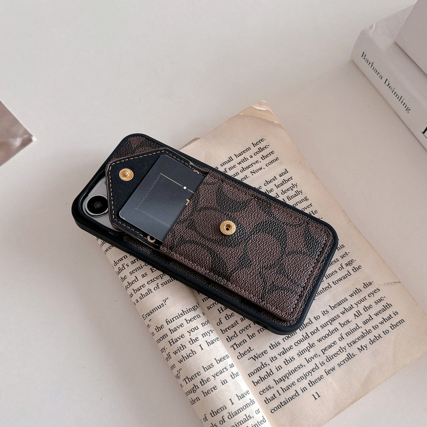 Coach iPhone-etui med kortholder og rem Mørkebrun -SJ240513