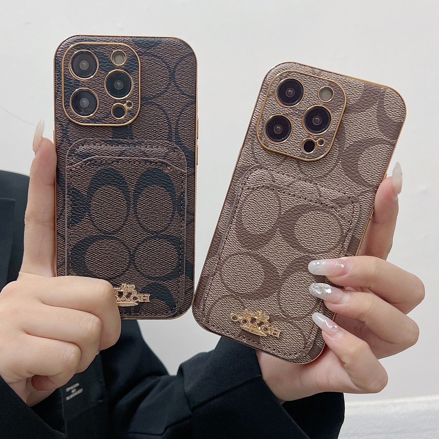 Тренер iPhone Case с держателем карты Brown -kb241651