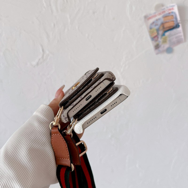 Klassische iPhone-Hülle mit GG-Kartentasche zum Umhängen