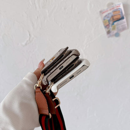 Klassische iPhone-Hülle mit GG-Kartentasche zum Umhängen