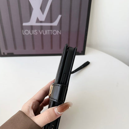 Сумка для карты Lou Side Crossbody Crow