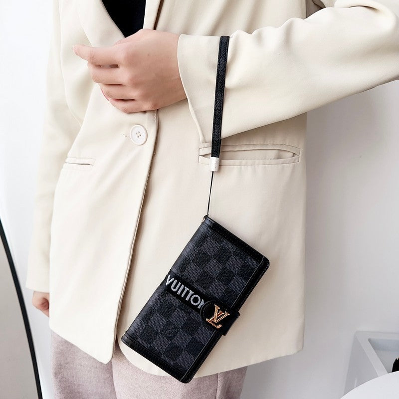 Сумка для карты Lou Side Crossbody Crow