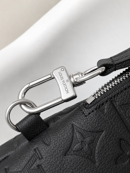 Minimalist Detachable Pouch Crossbody Chest Bag