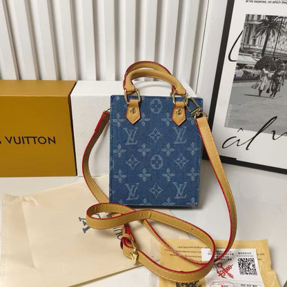 Geantă tote clasică cu curea încrucișată