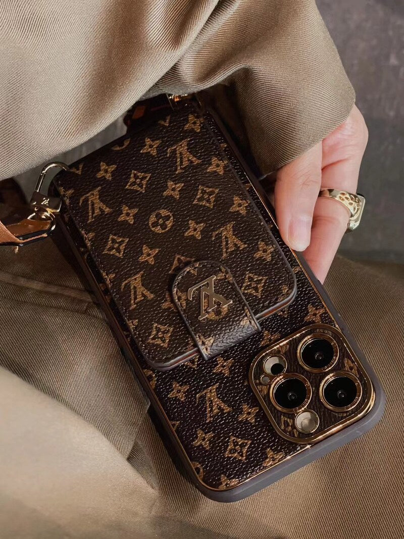 Edistyksellinen nahkainen iPhone-kotelo, jossa korttilompakko ja hihna