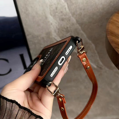 Black Celine iPhone Case с ремешком на ремешках 231124