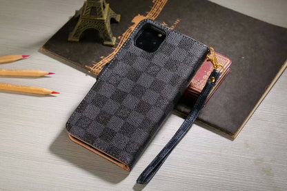 Lou Monogram Wallet Case for iPhone – Black Checkerboard